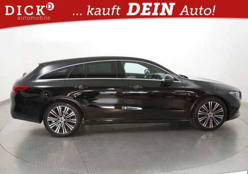 Mercedes-Benz CLA 200, 2022