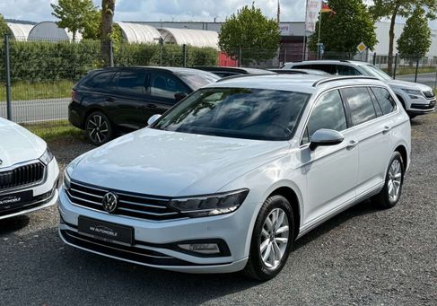 Volkswagen Passat Variant, 2023