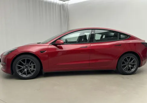 Tesla Model 3, 2021