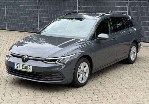 Volkswagen Golf, 2022