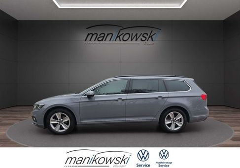 Volkswagen Passat Variant, 2023 2