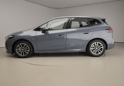 BMW 220 Active Tourer, 2025