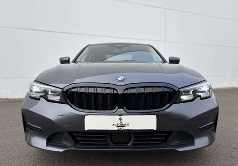 BMW 320, 2019 2