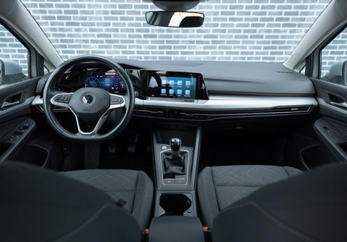 Volkswagen Golf, 2022 2