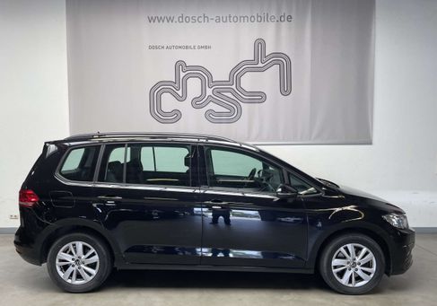 Volkswagen Touran, 2020 3