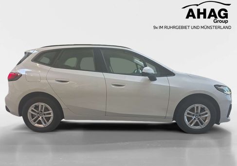 BMW 225, 2023