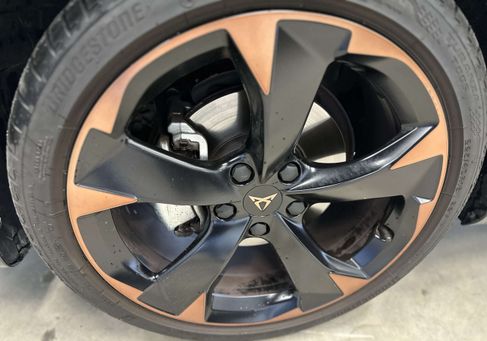 Cupra Leon, 2025