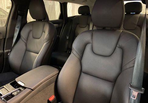 Volvo V90, 2026