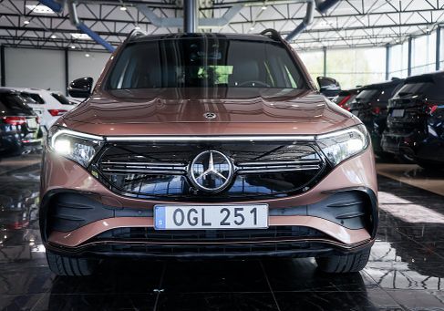 Mercedes-Benz EQB, 2022