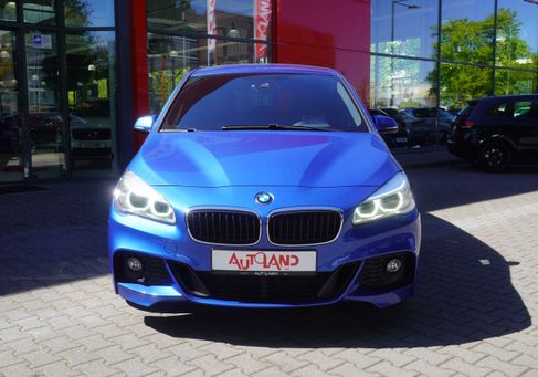 BMW 220, 2017