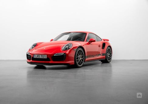 Porsche 911, 2015