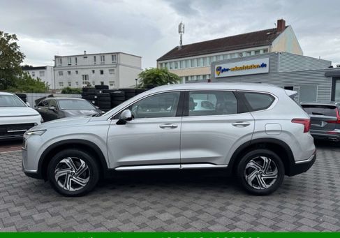 Hyundai Santa Fe, 2022 3
