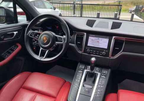 Porsche Macan, 2018