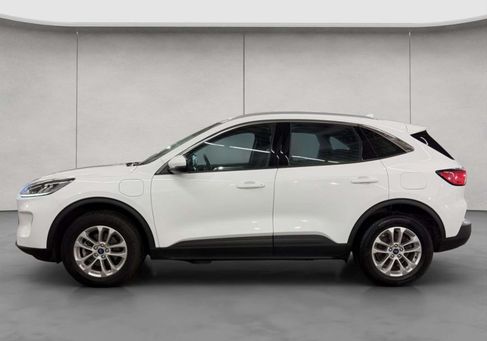 Ford Kuga, 2022