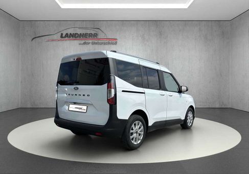 Ford Tourneo Courier, 2025