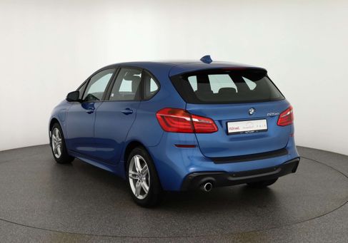 BMW 225, 2020