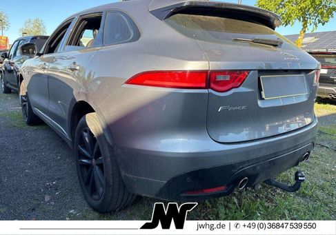 Jaguar F-Pace, 2020
