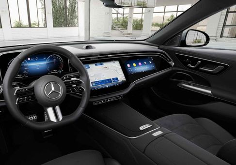 Mercedes-Benz E 300, 2025