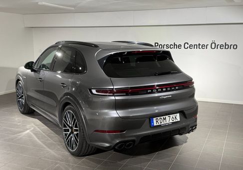 Porsche Cayenne, 2025