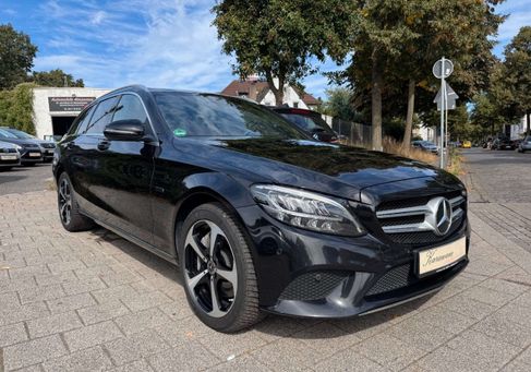 Mercedes-Benz C 300, 2021