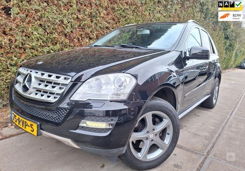 Mercedes-Benz ML 350, 2010