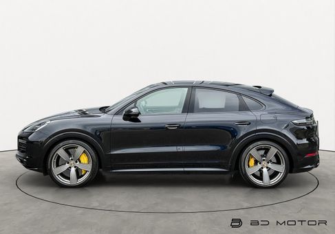 Porsche Cayenne, 2022