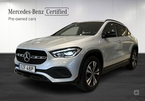Mercedes-Benz GLA 200, 2023
