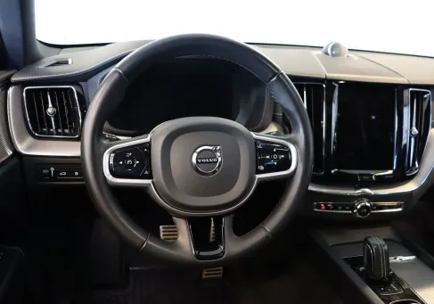Volvo XC60, 2022