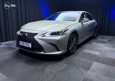 Lexus ES, 2023