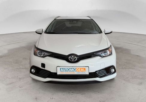 Toyota Auris, 2019
