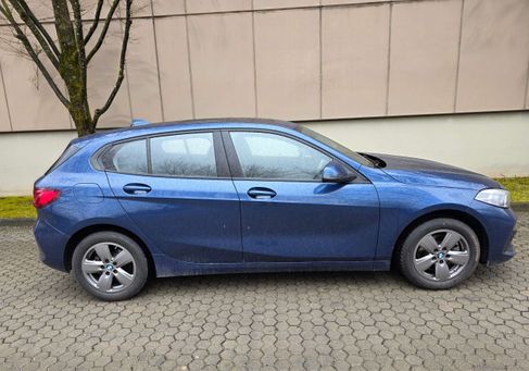 BMW 118, 2023