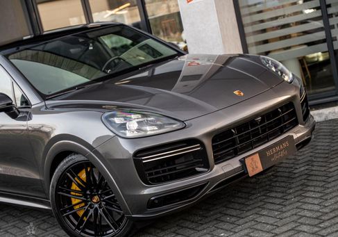 Porsche Cayenne, 2021