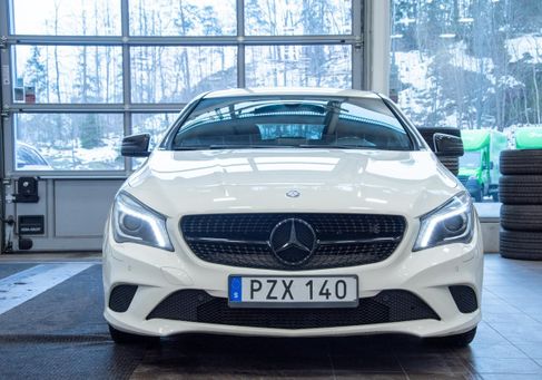 Mercedes-Benz CLA 200 Shooting Brake, 2016