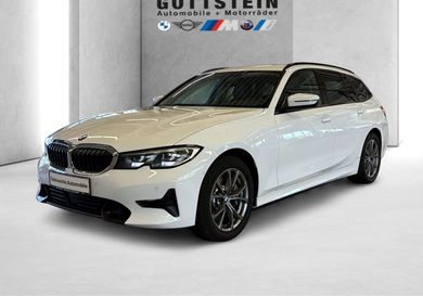 BMW 330, 2022