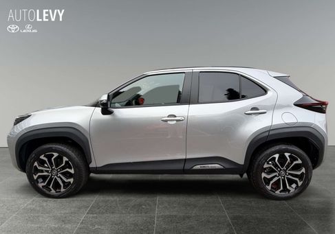 Toyota Yaris Cross, 2025 3
