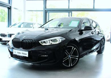 BMW 118, 2024