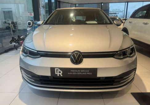 Volkswagen Golf, 2024 2