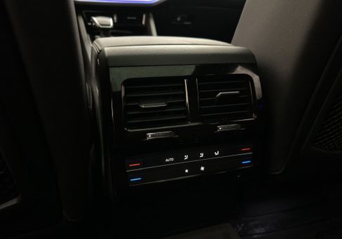 Volkswagen Touareg, 2021