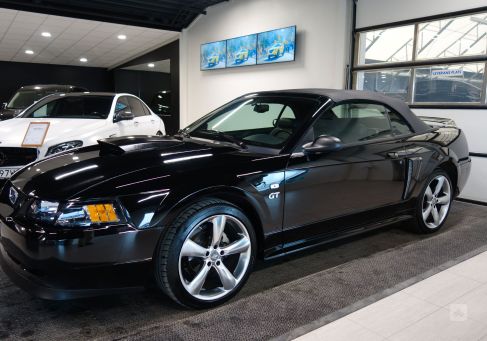 Ford Mustang, 2000