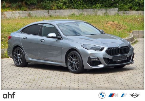 BMW 218, 2024 3