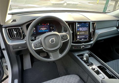 Volvo XC60, 2022