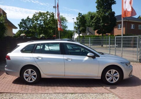 Volkswagen Golf, 2021 3