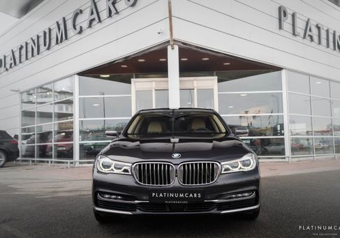 BMW 750, 2018