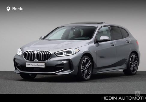 BMW 118, 2023