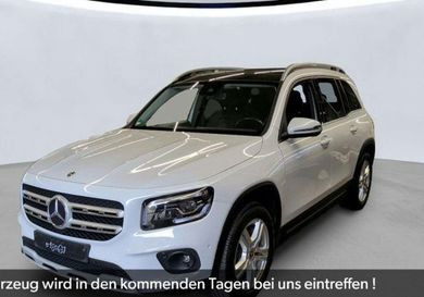 Mercedes-Benz GLB 200, 2022