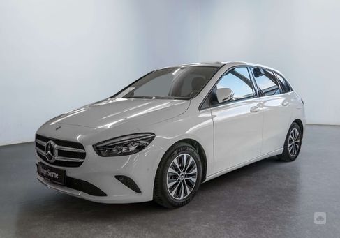 Mercedes-Benz B 200, 2021