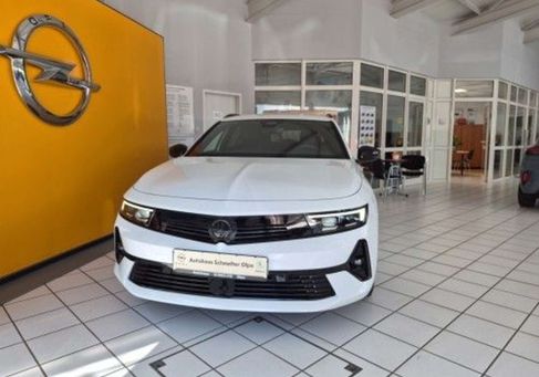 Opel Astra, 2024