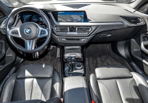 BMW 220, 2022 3