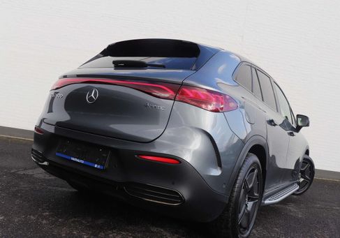 Mercedes-Benz EQE, 2024 3