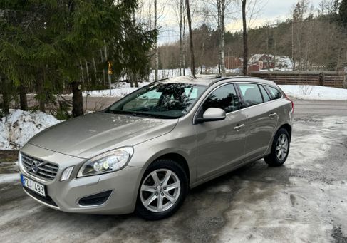 Volvo V60, 2013